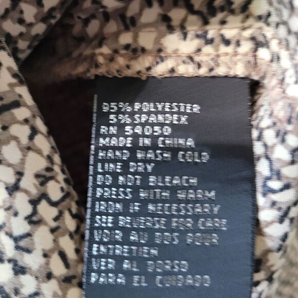 Kasper black & gold blouse - Picture 5 of 5